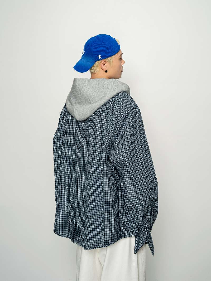 DBW Doublewin False Two-Layer Knit Plaid Panel Hooded Sweatshirt