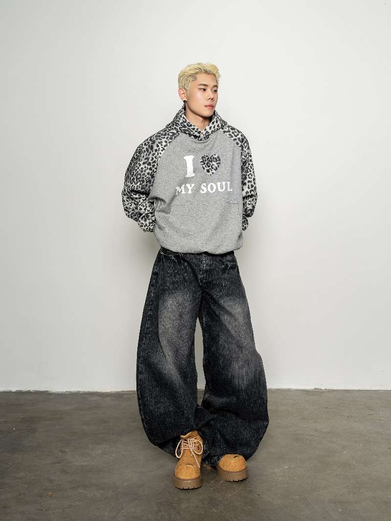 DBW Doublewin Distressed Washed Raw Waistband Scimitar Jeans