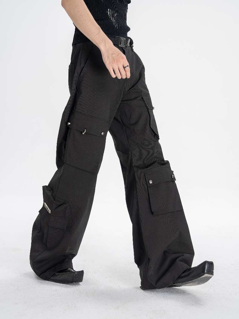 DBW Doublewin Asymmetrical 3D Pocket Cargo Pants