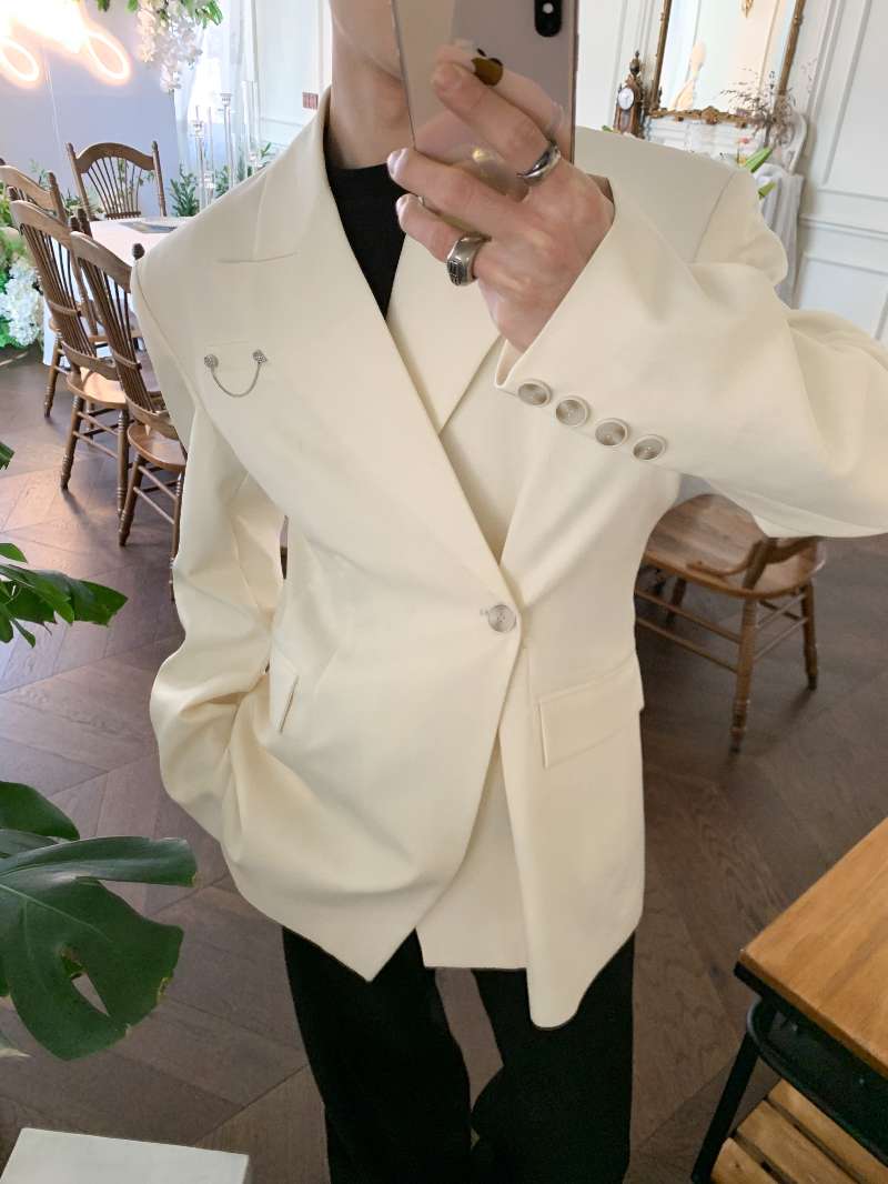 DBW Doublewin Apricot Waist-Cinching Asymmetric Blazer