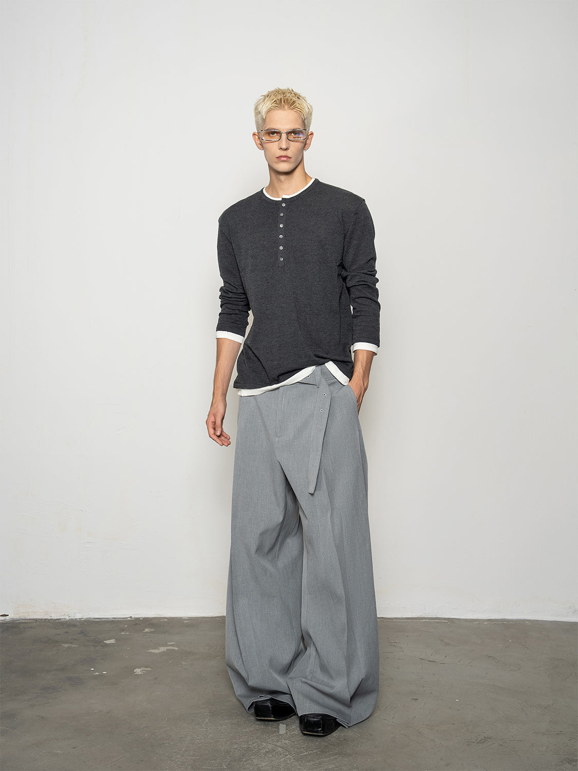 DBW Doublewin False Two-Layer Henley Knit Sweater