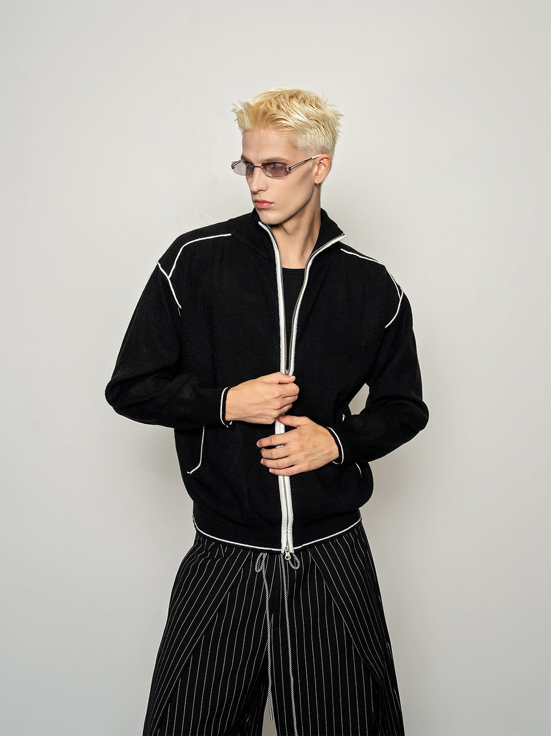 DBW Doublewin Color-Block Panel Outline Knit Zip-Up Jacket