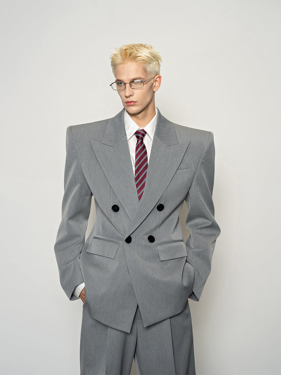 DBW Doublewin Wide-Shoulder Waist-Cinching Suit Set