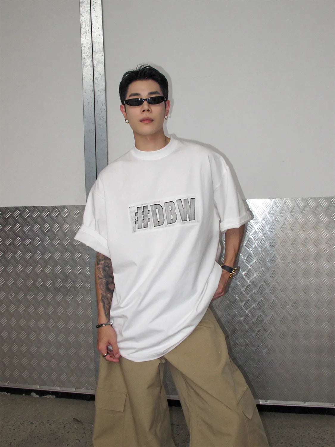 DBW Doublewin #BDW Embossed Print Short Sleeve T-Shirt