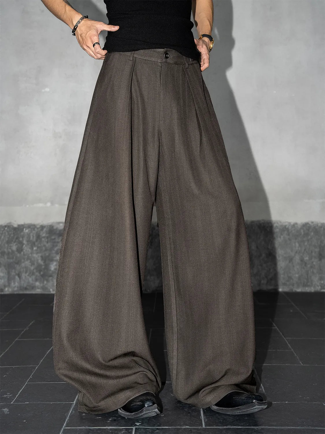DBW Doublewin Dual-Patch Pocket Casual Trousers