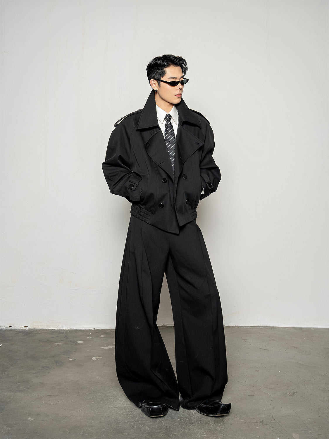 DBW Doublewin Vintage Classic Wide Lapel Short Trench Coat