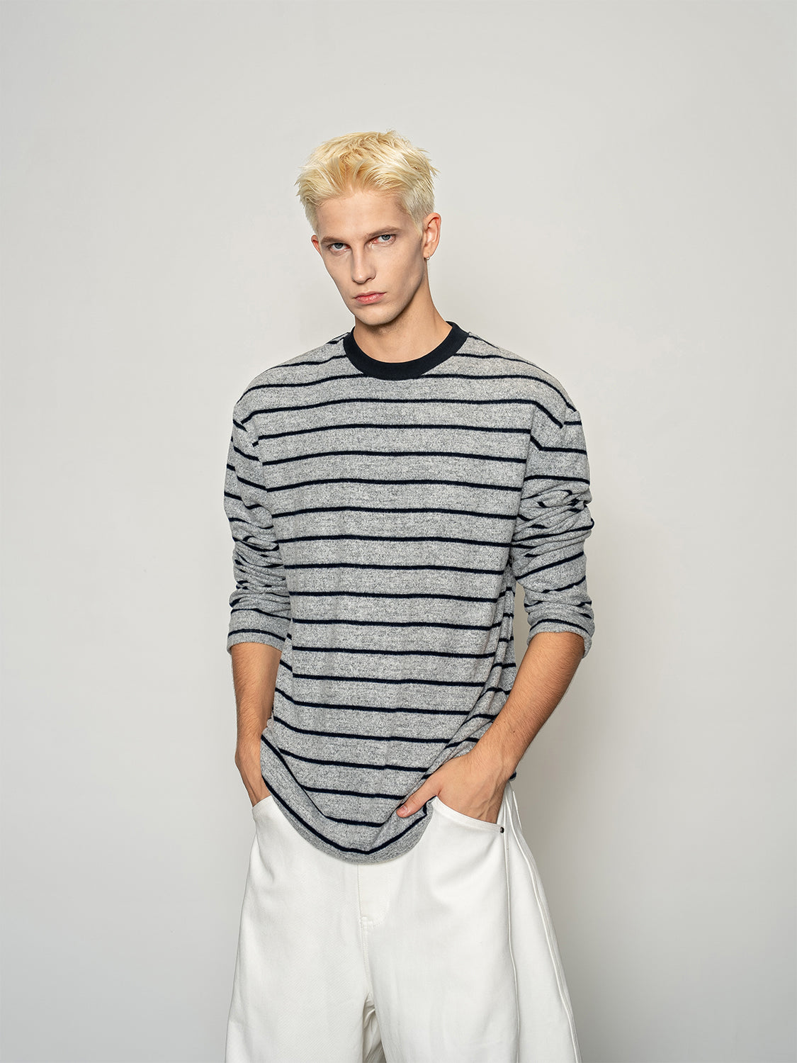 DBW Doublewin Color-Block Knit Striped Long Sleeve Sweater