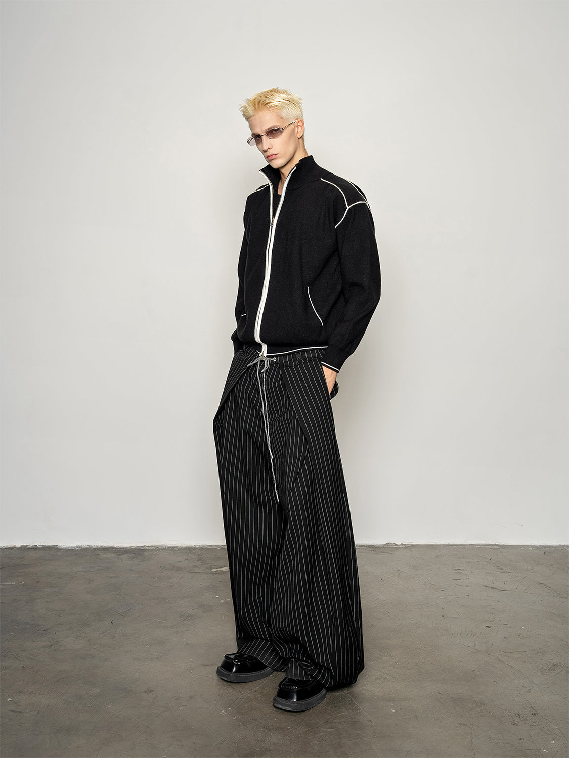 DBW Doublewin Color-Block Panel Outline Knit Zip-Up Jacket