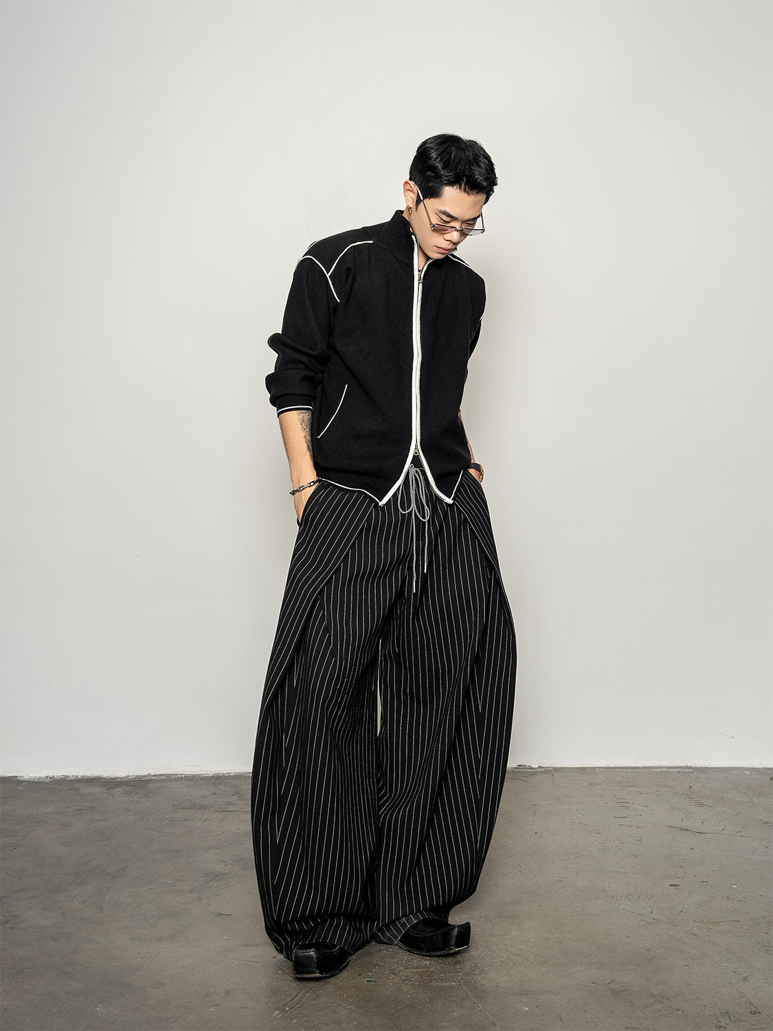 DBW Doublewin Color-Block Panel Outline Knit Zip-Up Jacket