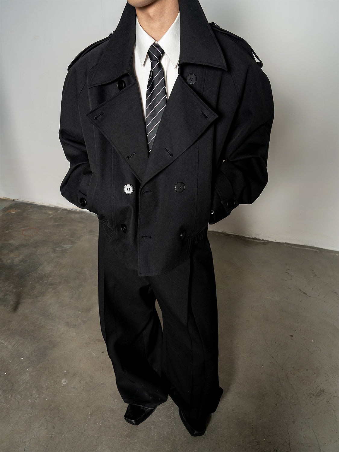 DBW Doublewin Vintage Classic Wide Lapel Short Trench Coat