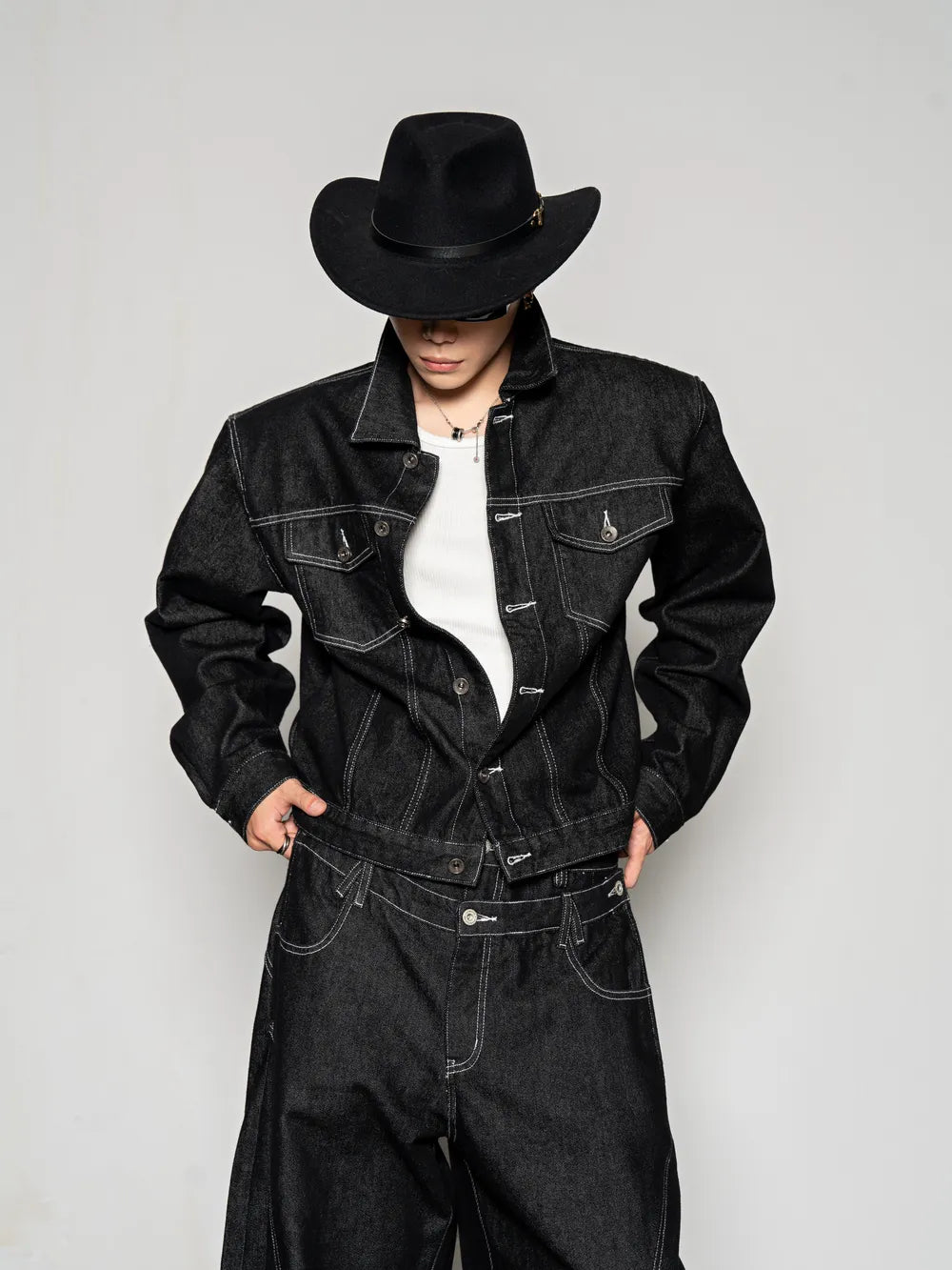 DBW Doublewin Embroidered Cropped Raw Denim Jacket