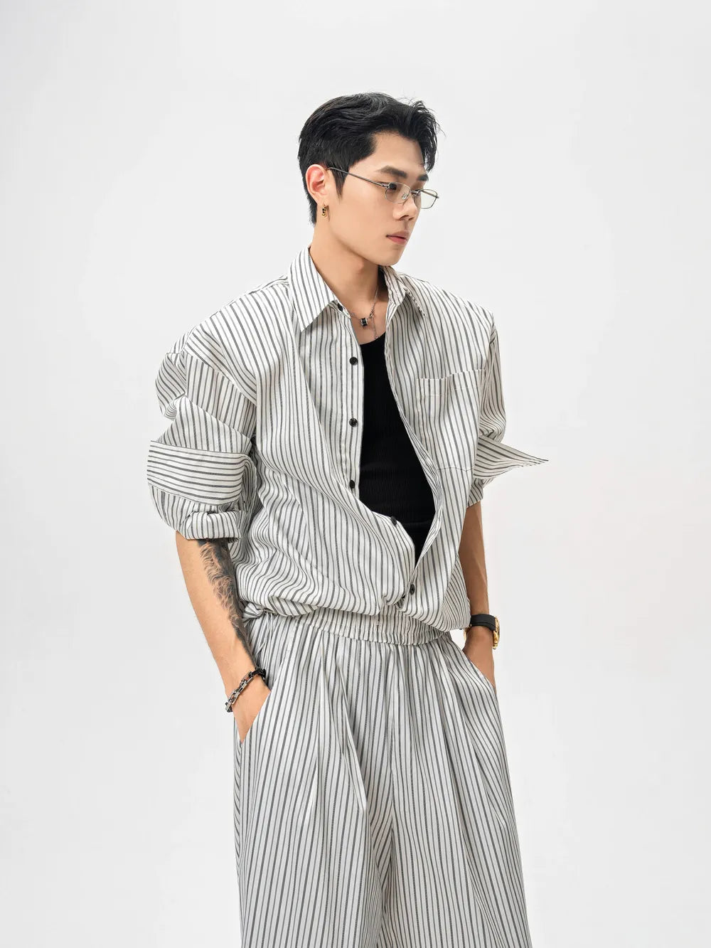 DBW Doublewin Black White Stripe Tencel Double Pleat Leisure Set