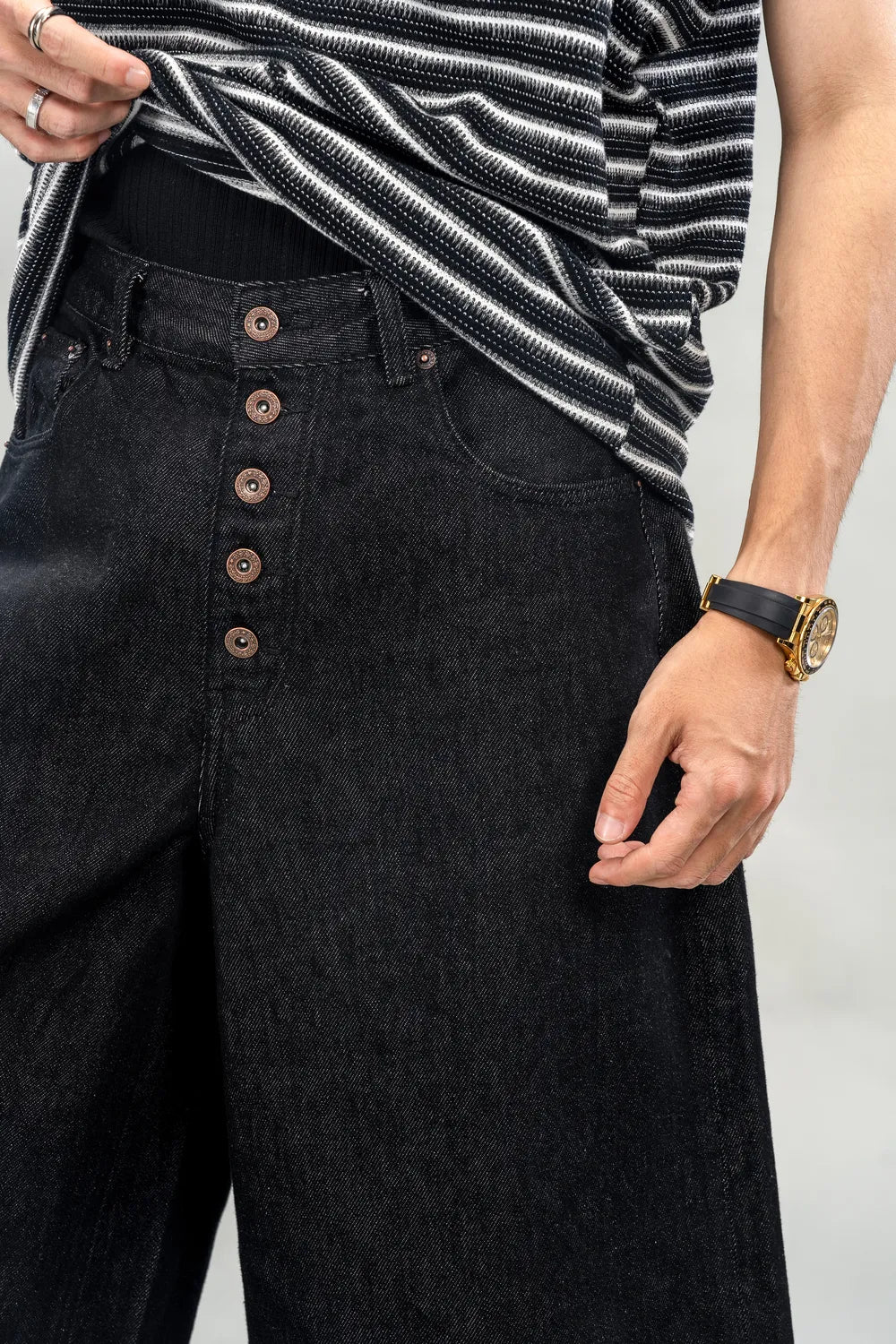 DBW Doublewin Button-Front Oversized Denim Shorts