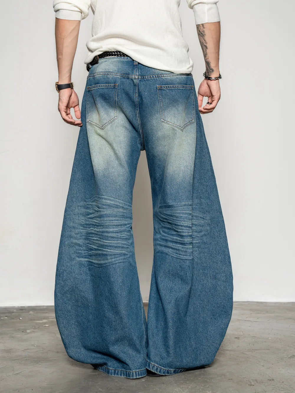 DBW Doublewin Whisker Pleated Scimitar Jeans