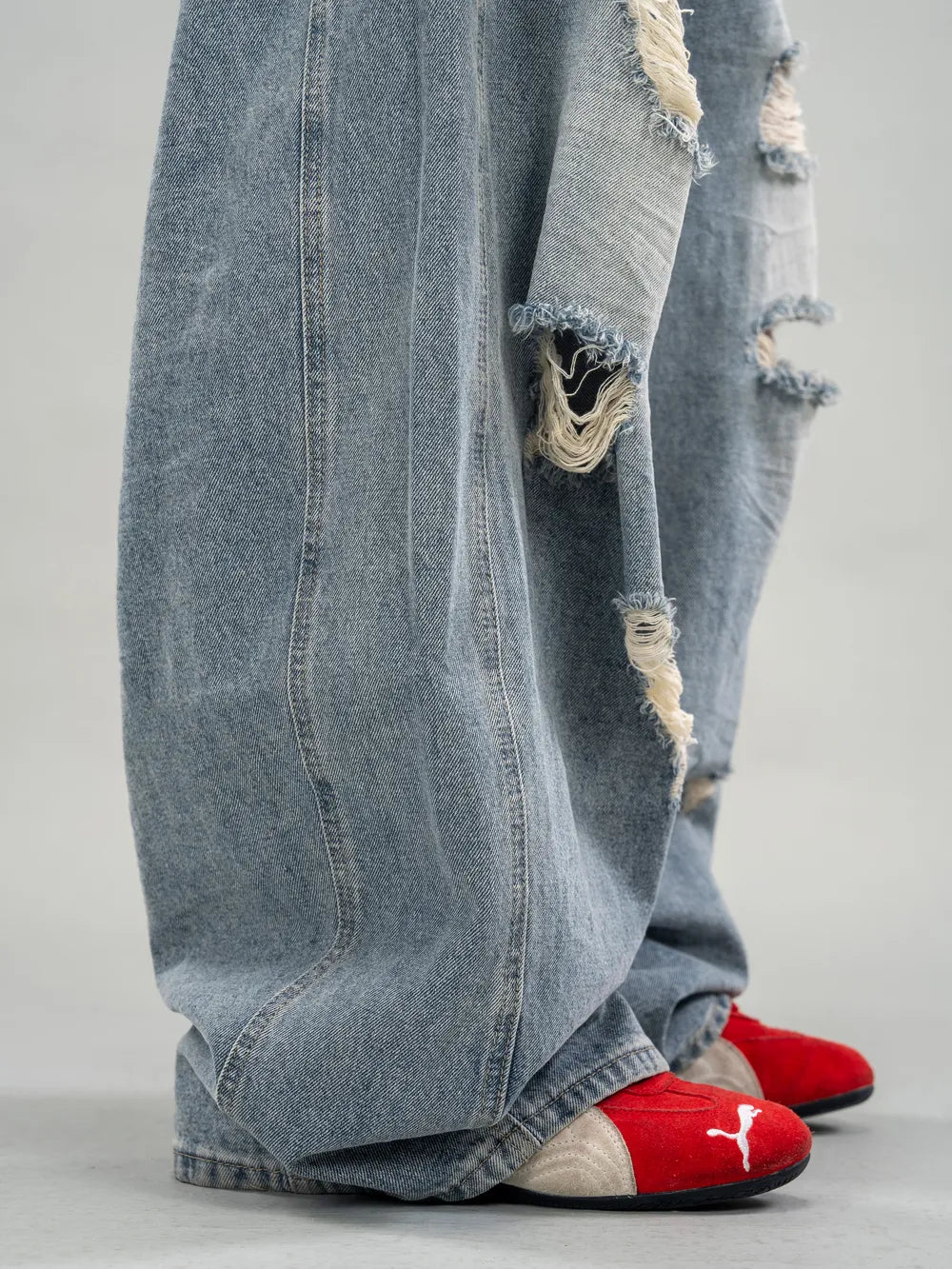 DBW Doublewin Distressed Washed Ripped Jeans