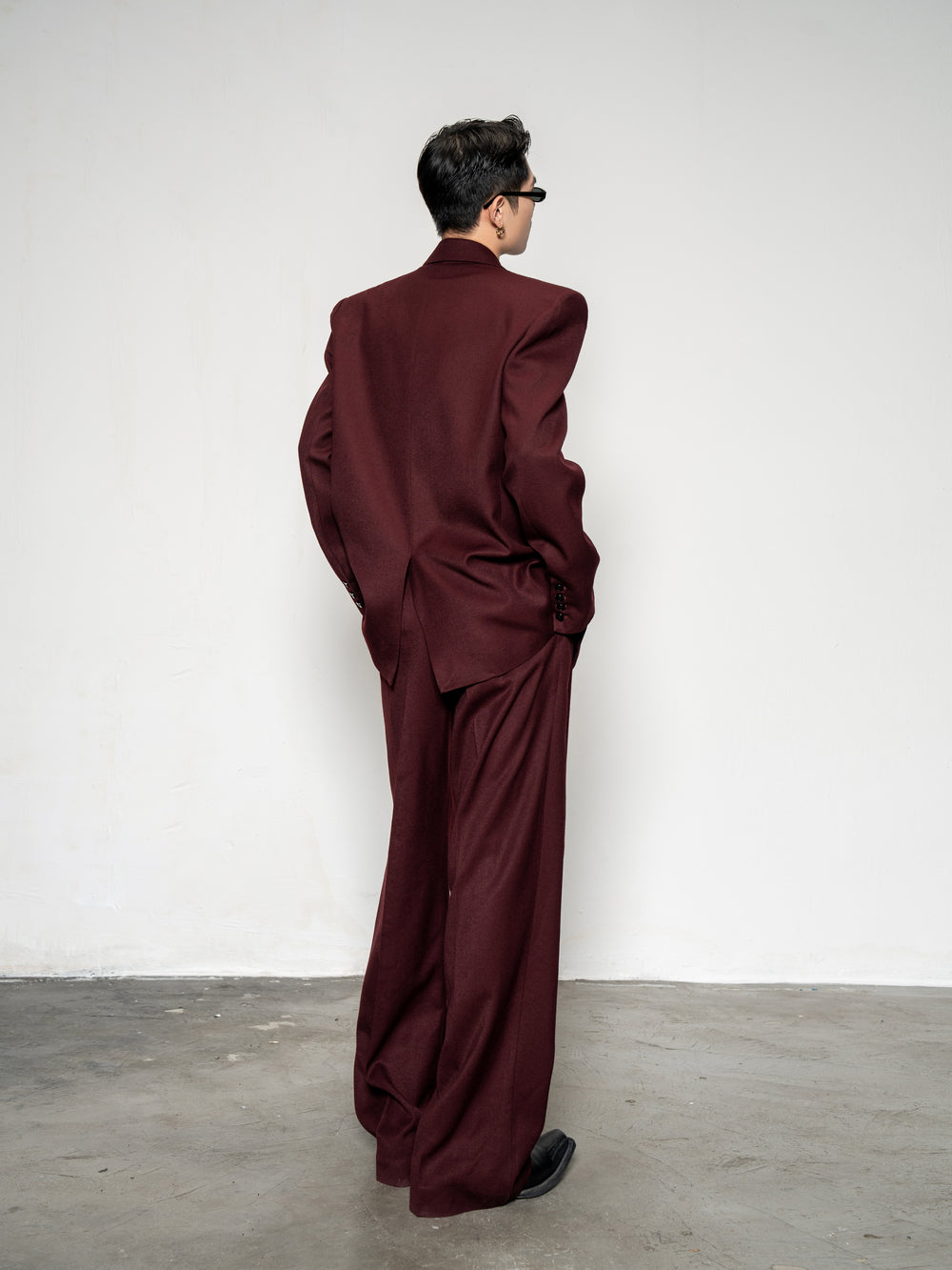 DBW Doublewin Burgundy Wide-Shoulder Peaked Lapel Suit Set